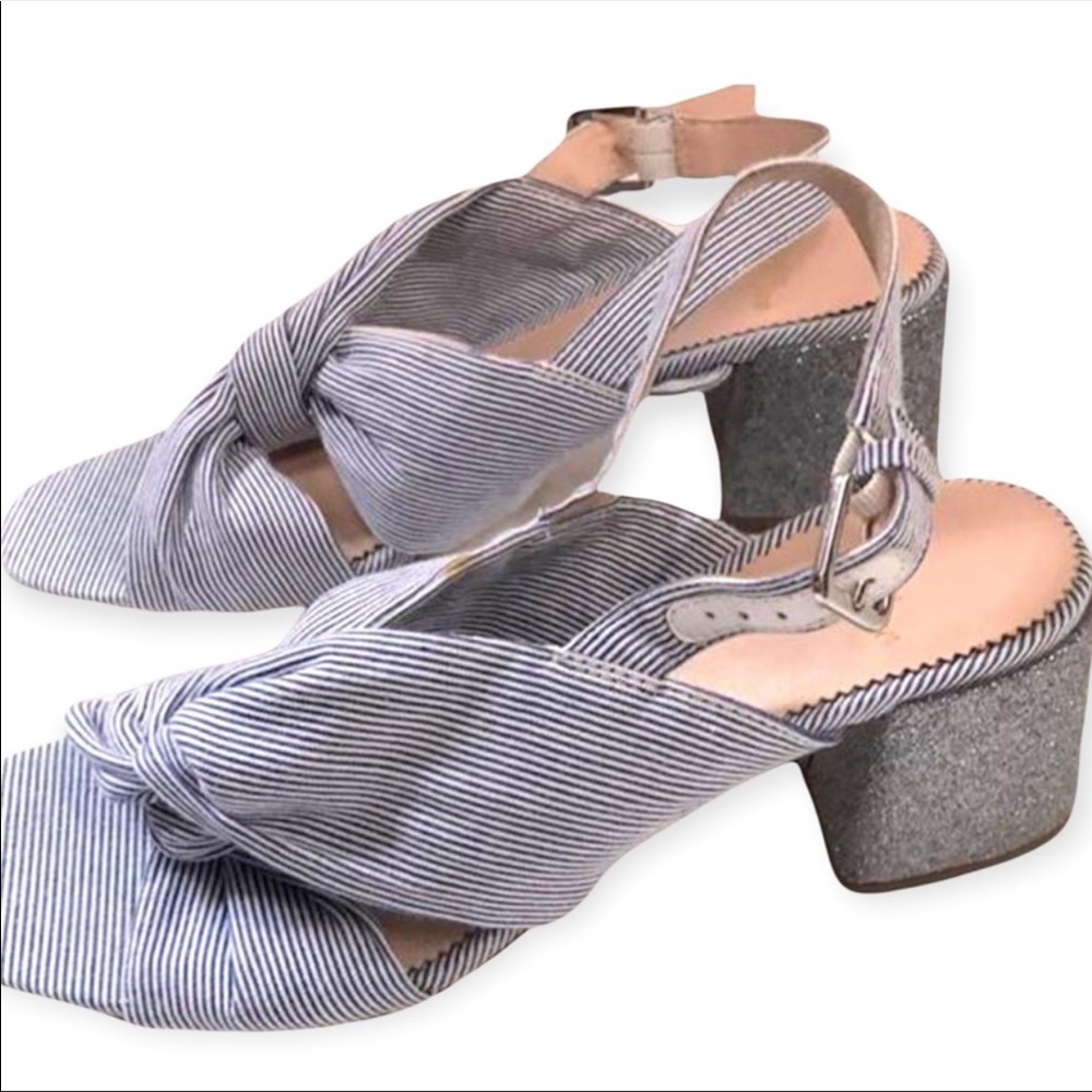 Chunky Heel - Picture 6 of 11